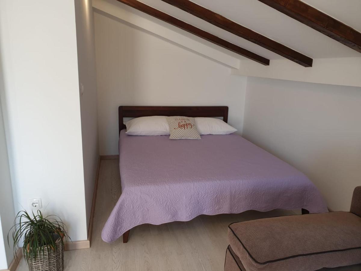 Magi House With Pool Apartment Podstrana Bagian luar foto